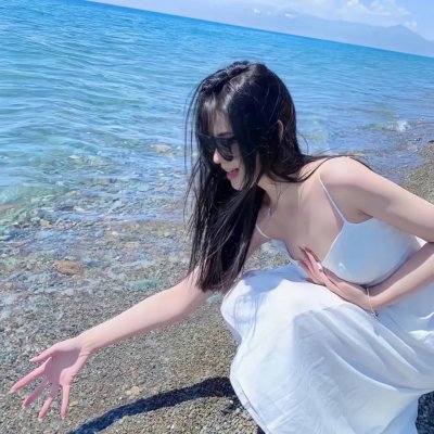 飞跃彩虹海报